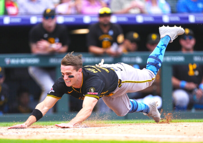 Pirates avoid sweep thanks to homers